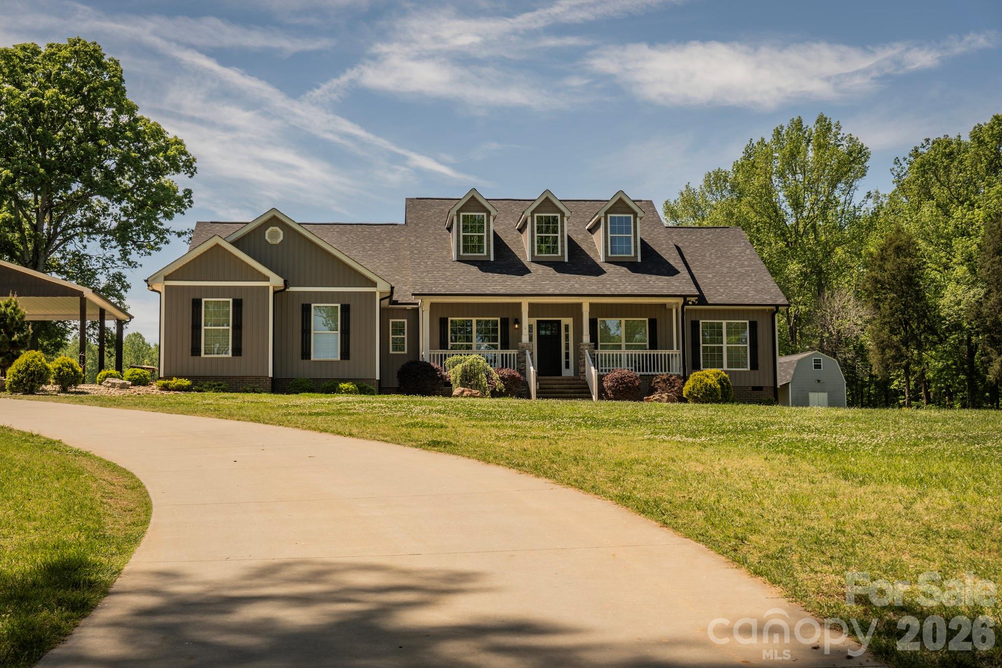 165 Lewis Farm Road — Bessemer City