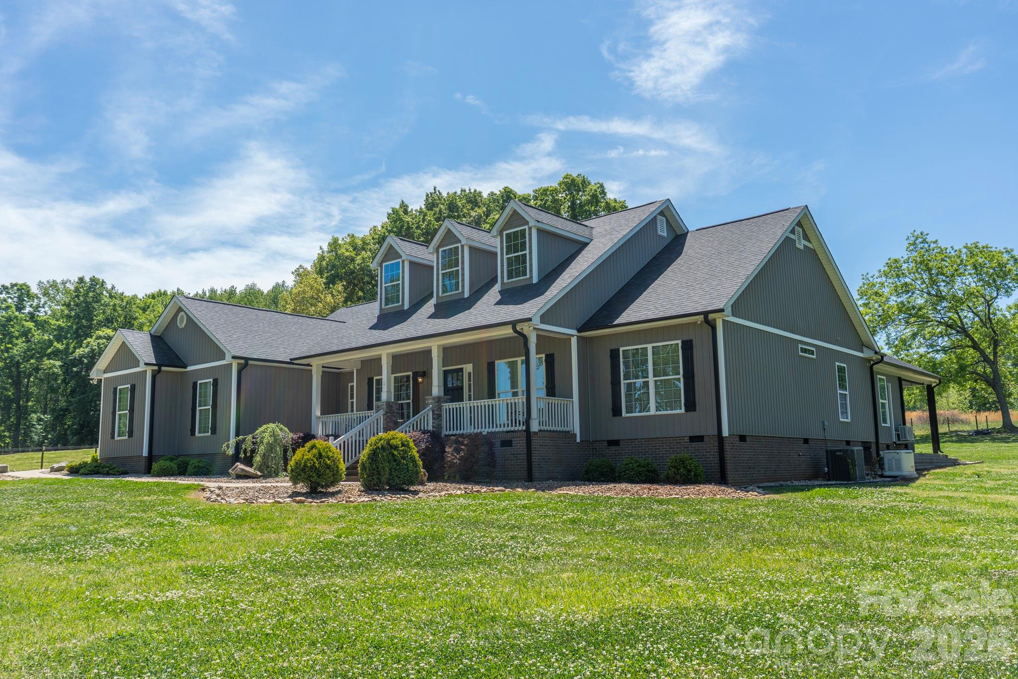 165 Lewis Farm Road — Bessemer City