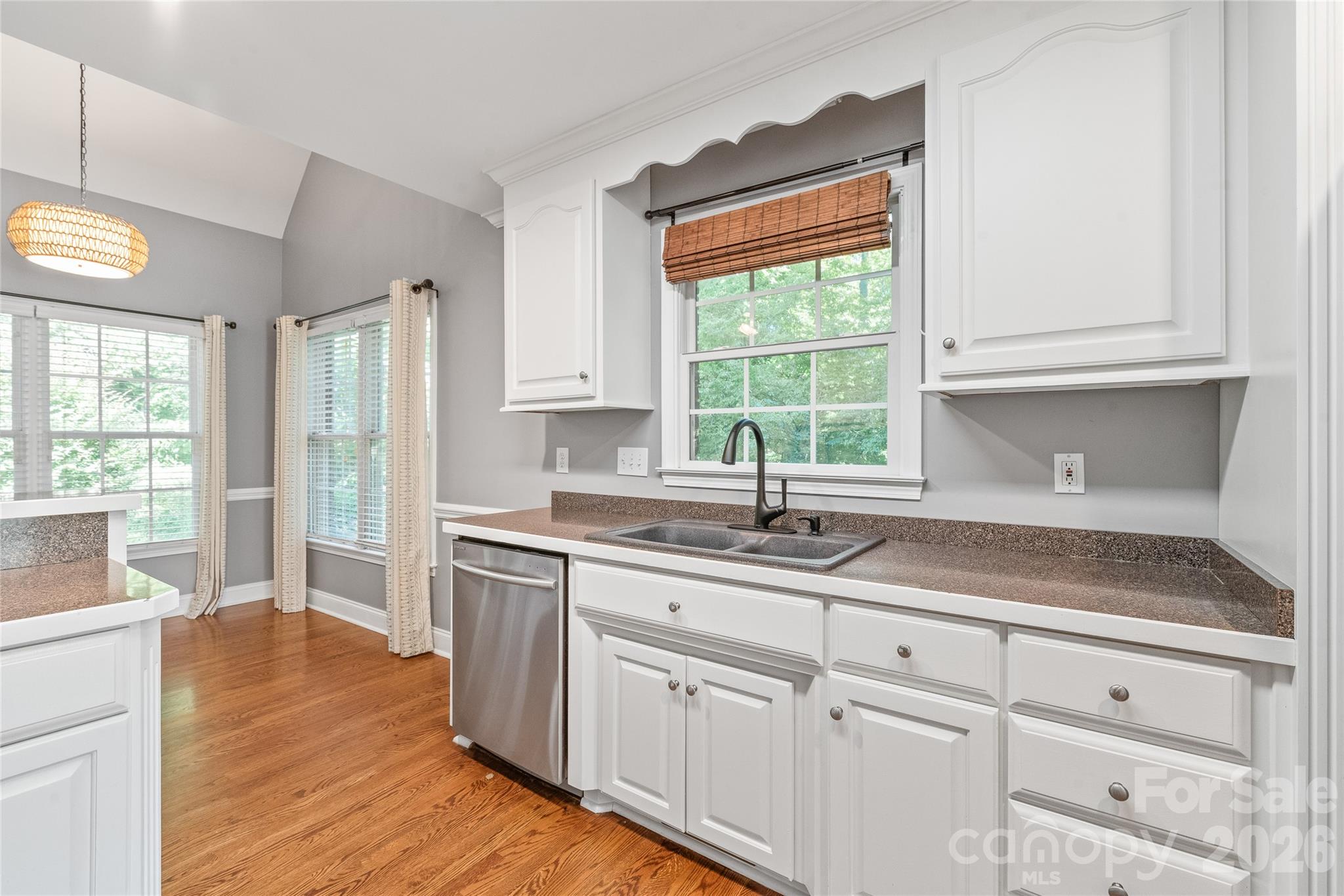 1006 Strawberry Lane — Gastonia