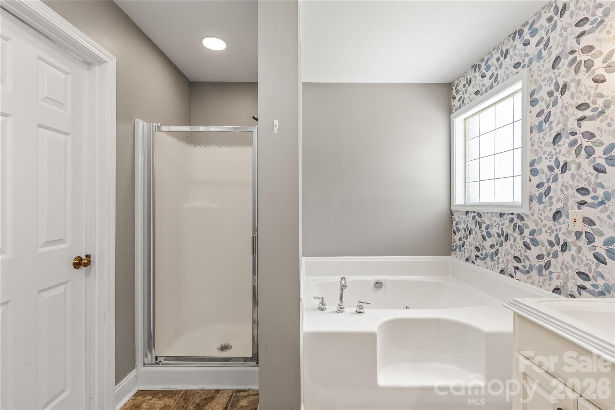 1006 Strawberry Lane — Gastonia