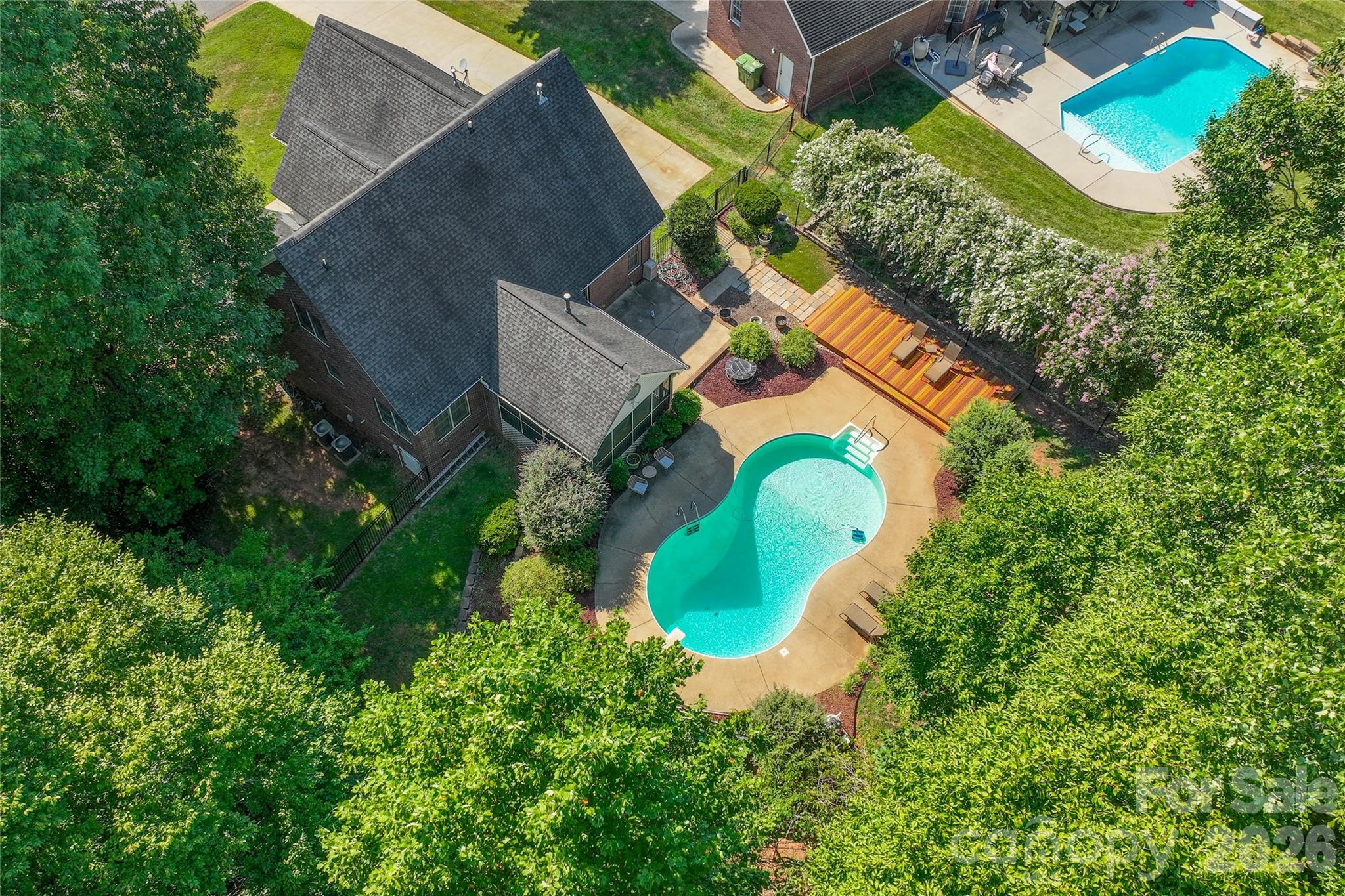 1006 Strawberry Lane — Gastonia