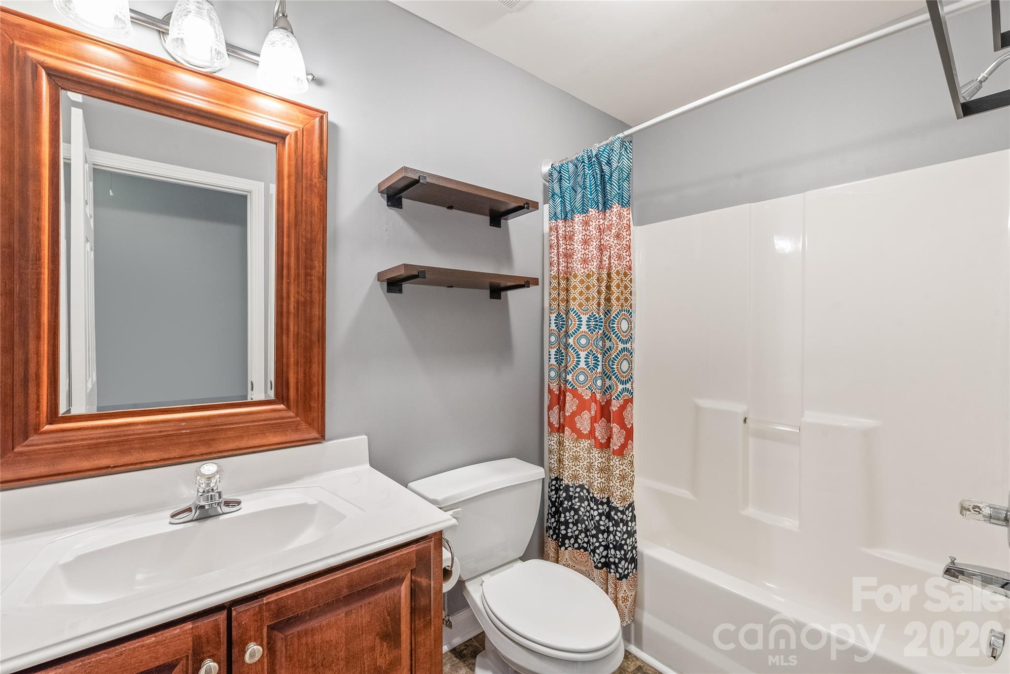 1006 Strawberry Lane — Gastonia