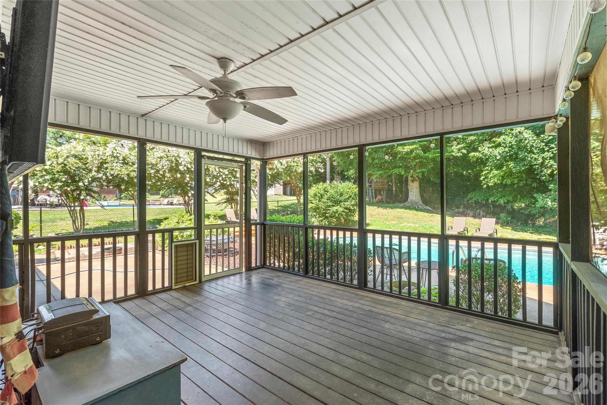 1006 Strawberry Lane — Gastonia