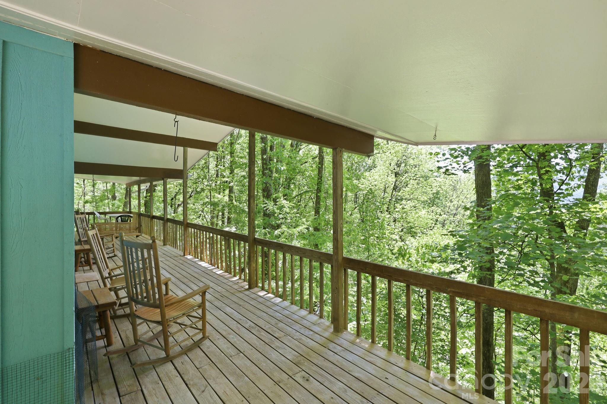 169 Sleepy Hollow Lane — Canton