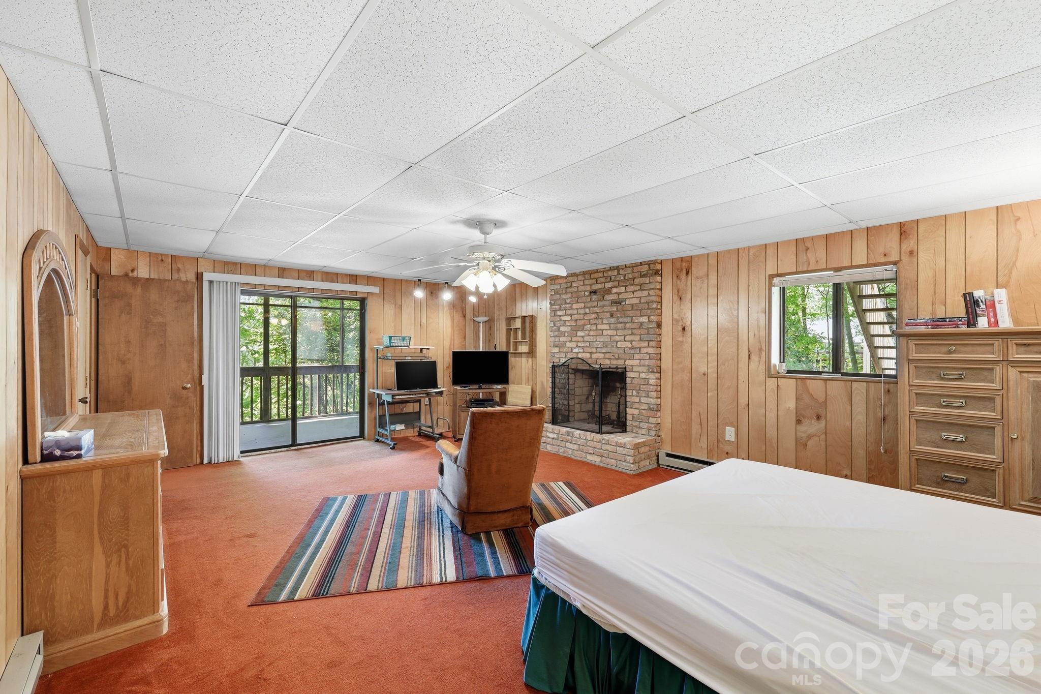 169 Sleepy Hollow Lane — Canton