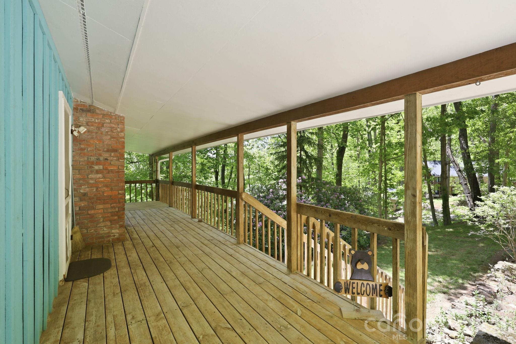 169 Sleepy Hollow Lane — Canton