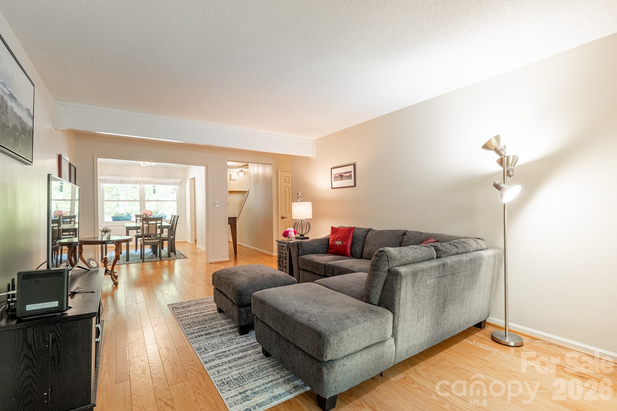 12 Pencross Circle — Etowah