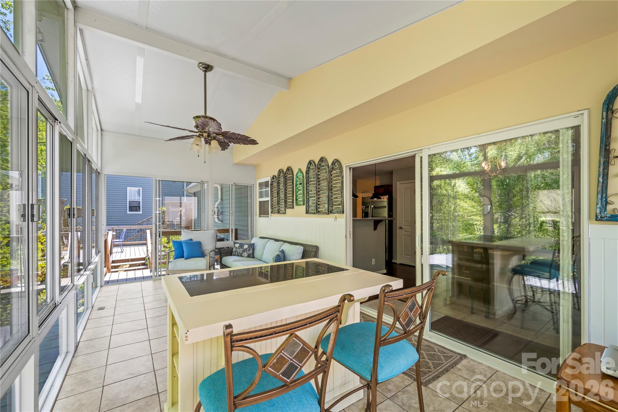 27 Sunview Circle — Arden