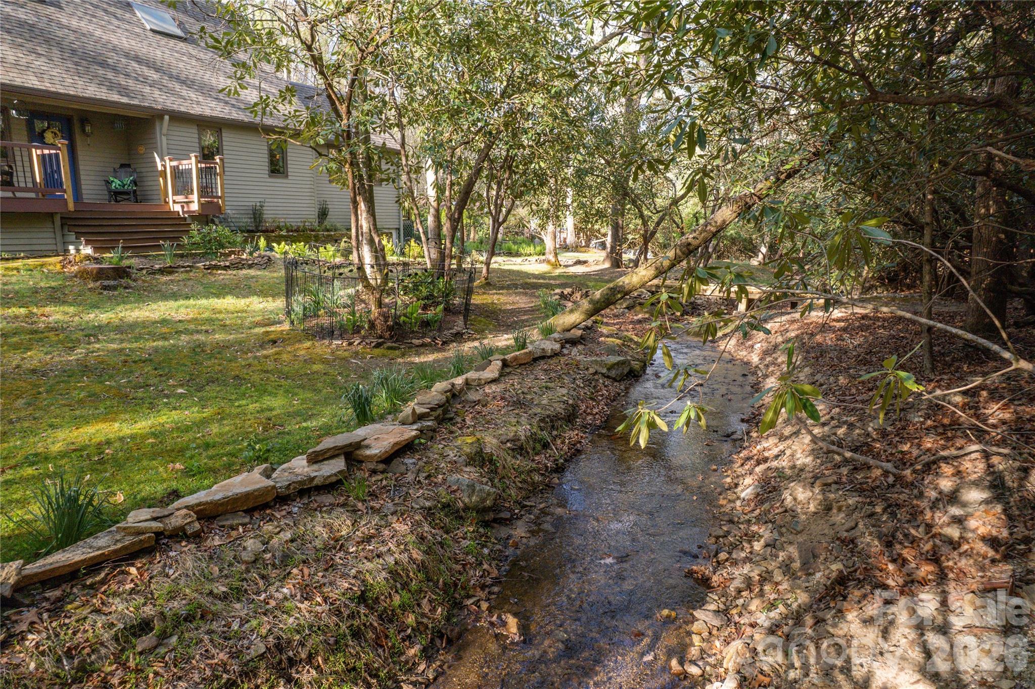 70 Aberdeen Lane — Pisgah Forest