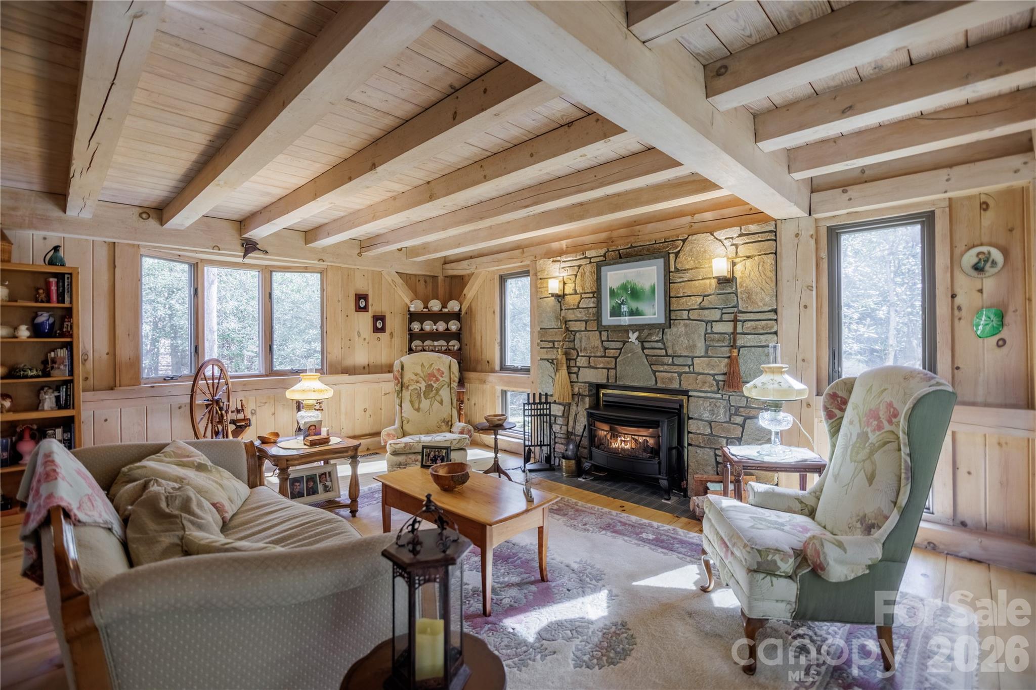 70 Aberdeen Lane — Pisgah Forest