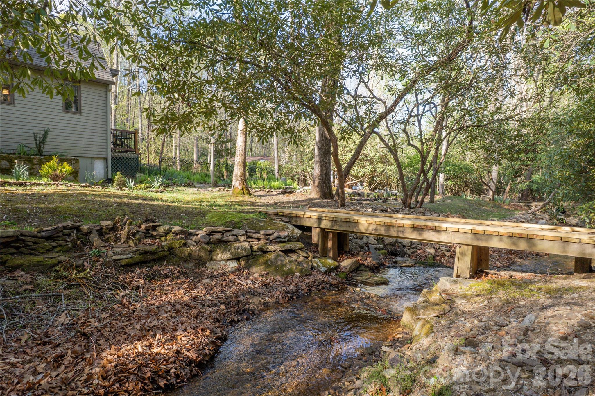 70 Aberdeen Lane — Pisgah Forest