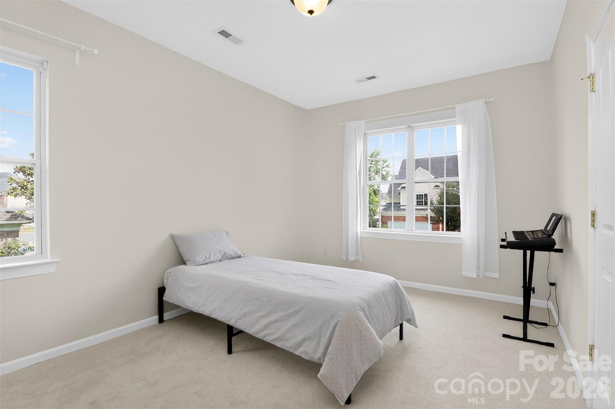 10713 Huntington Meadow Lane — Charlotte