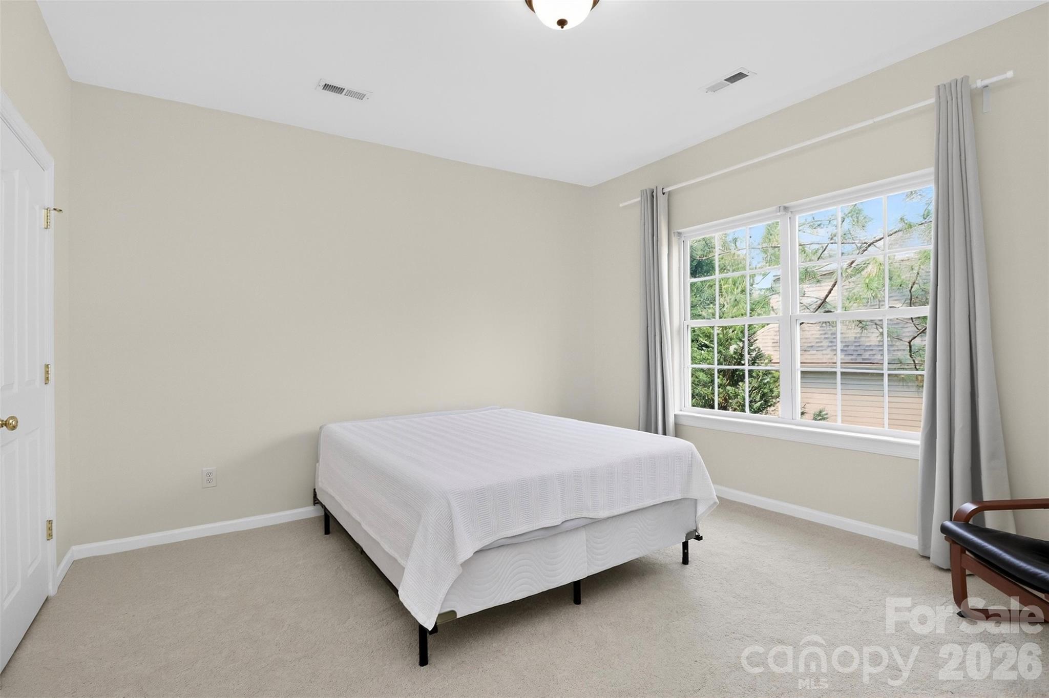 10713 Huntington Meadow Lane — Charlotte