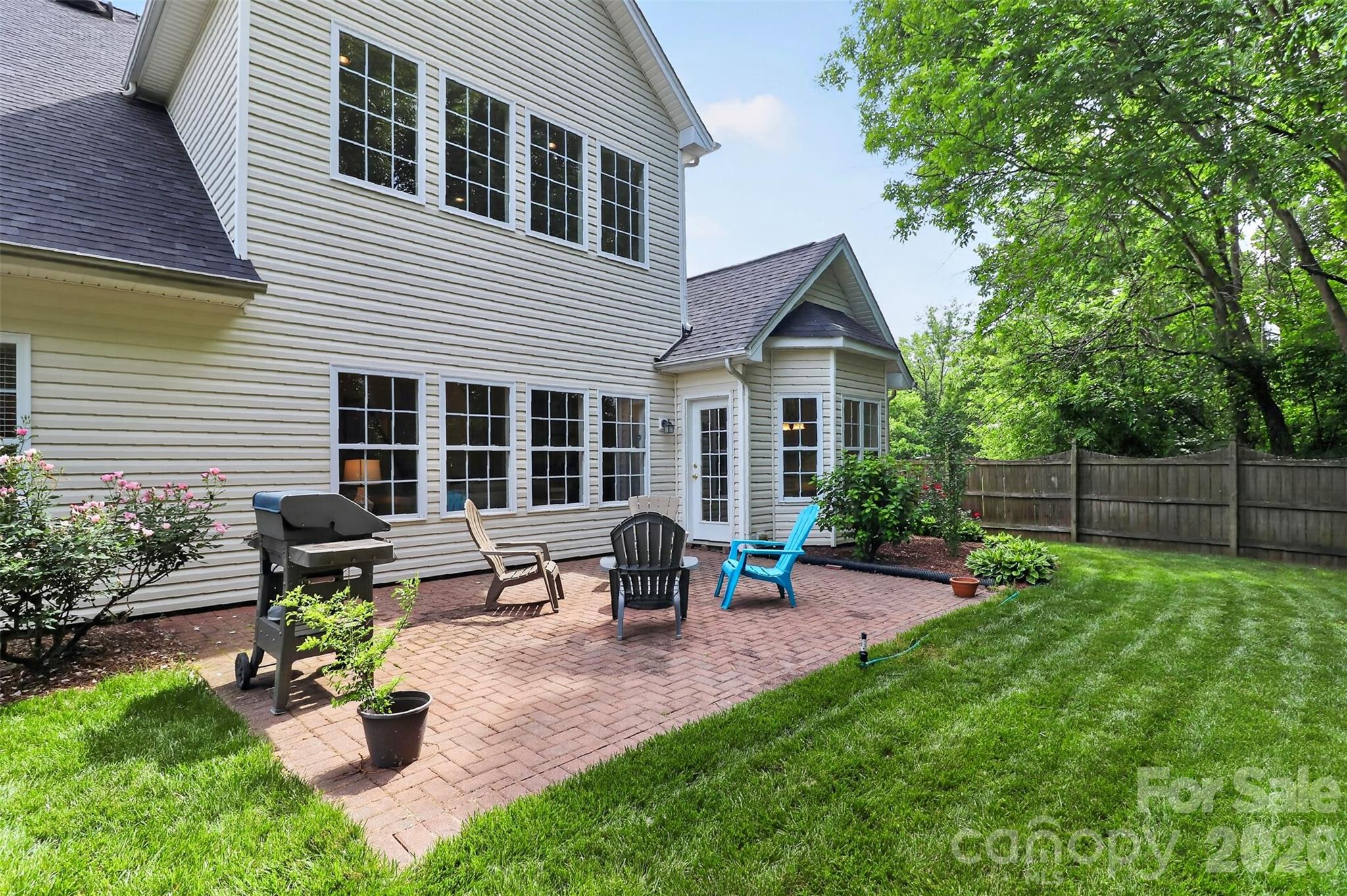 10713 Huntington Meadow Lane — Charlotte