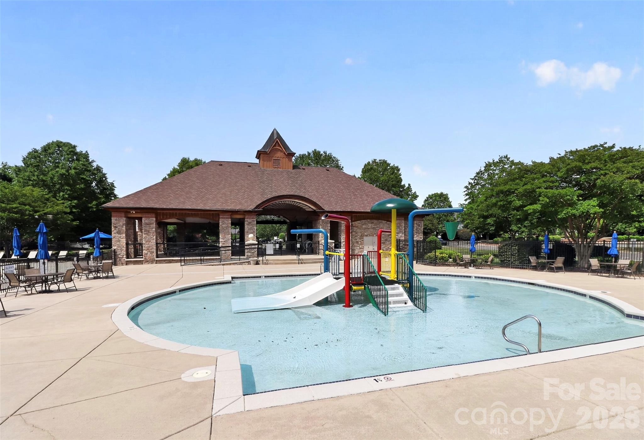10713 Huntington Meadow Lane — Charlotte