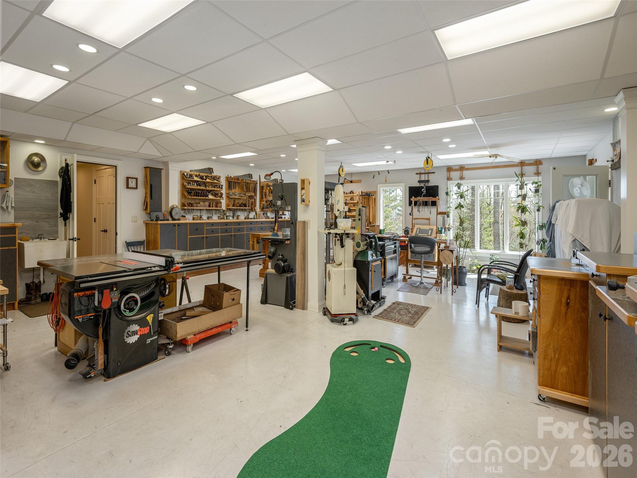 72 Dusky Court — Hendersonville