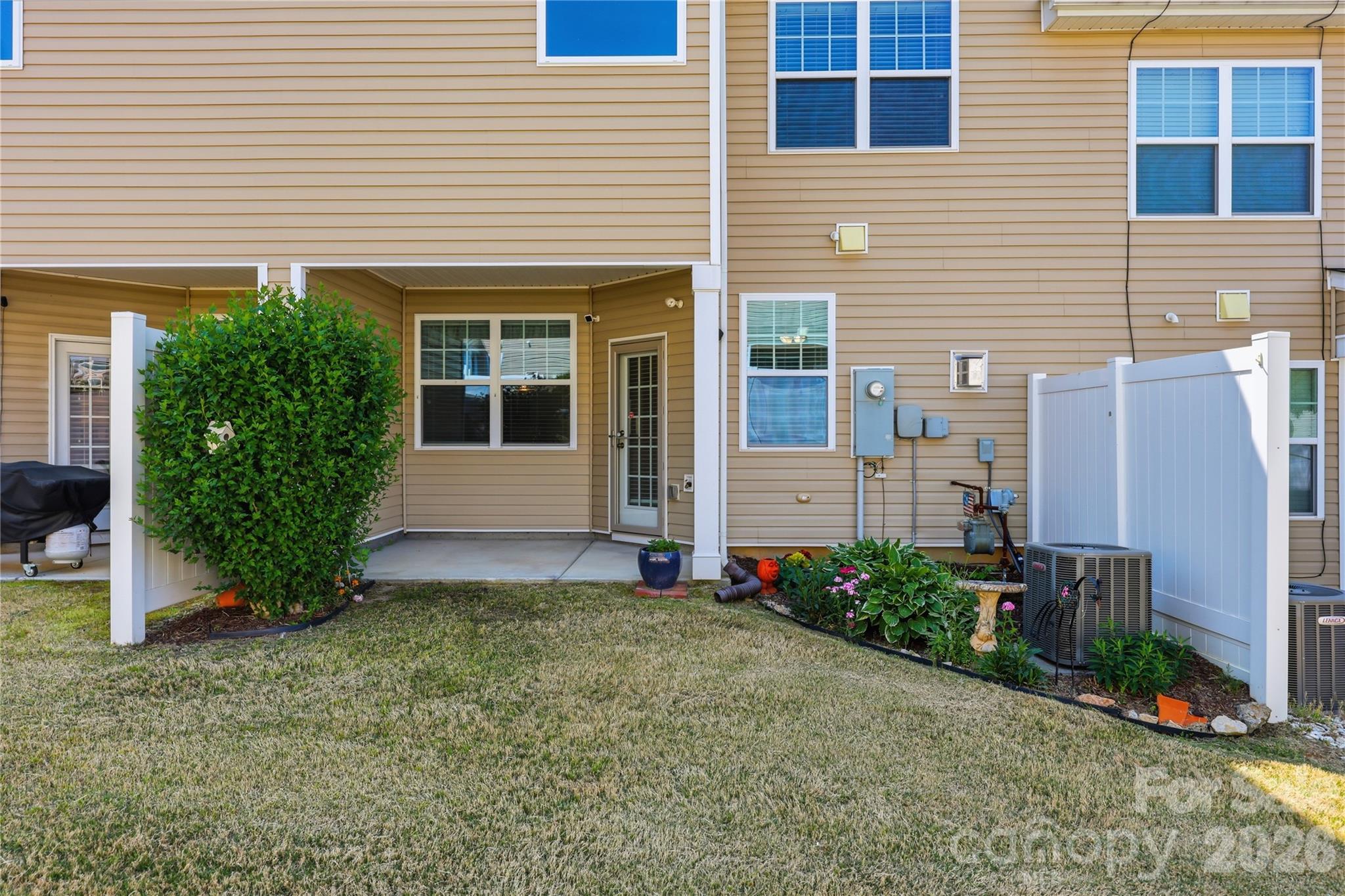 7431 Calhoun Falls Drive — Rock Hill