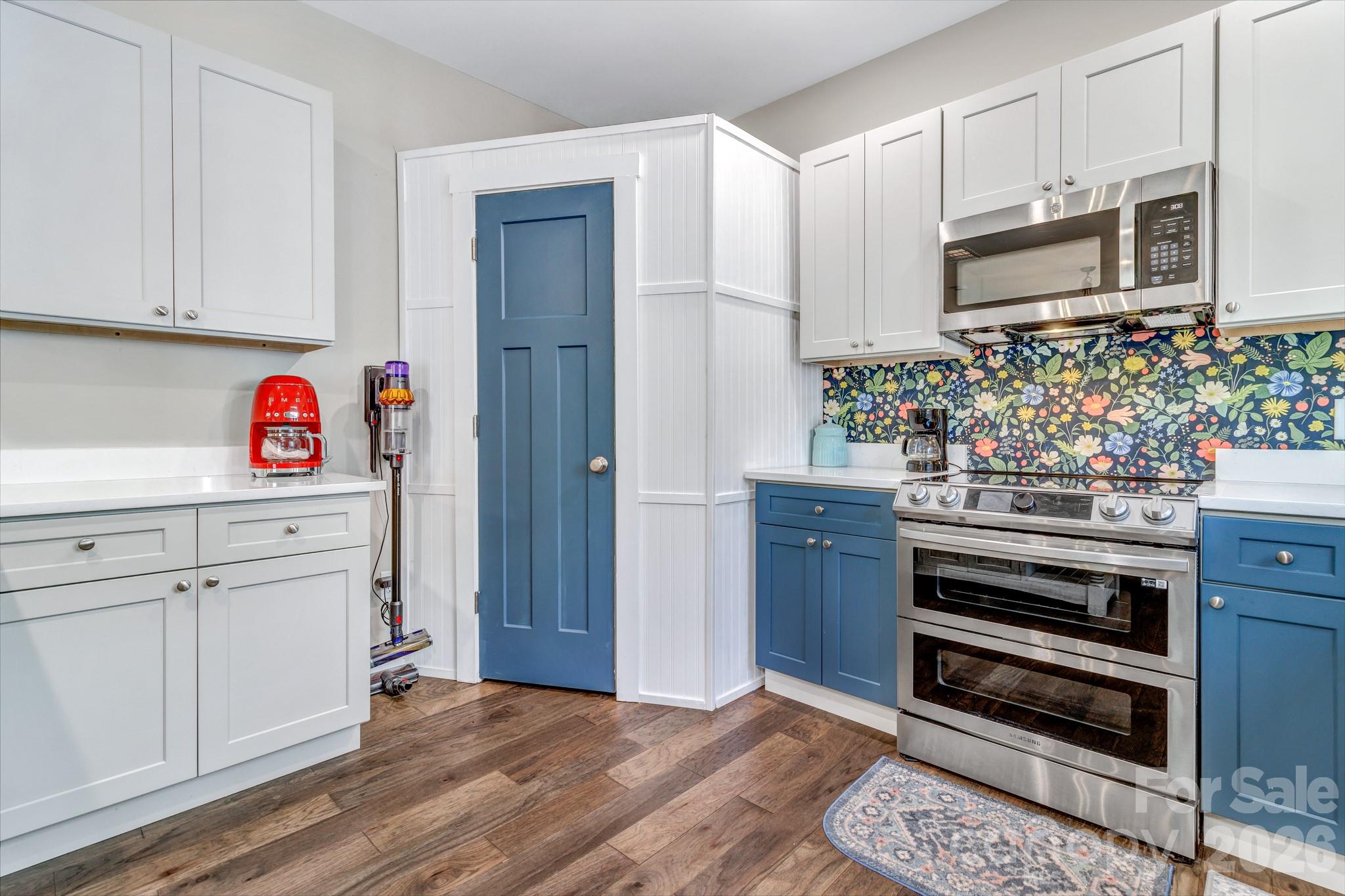 116 Northbend Drive — Asheville