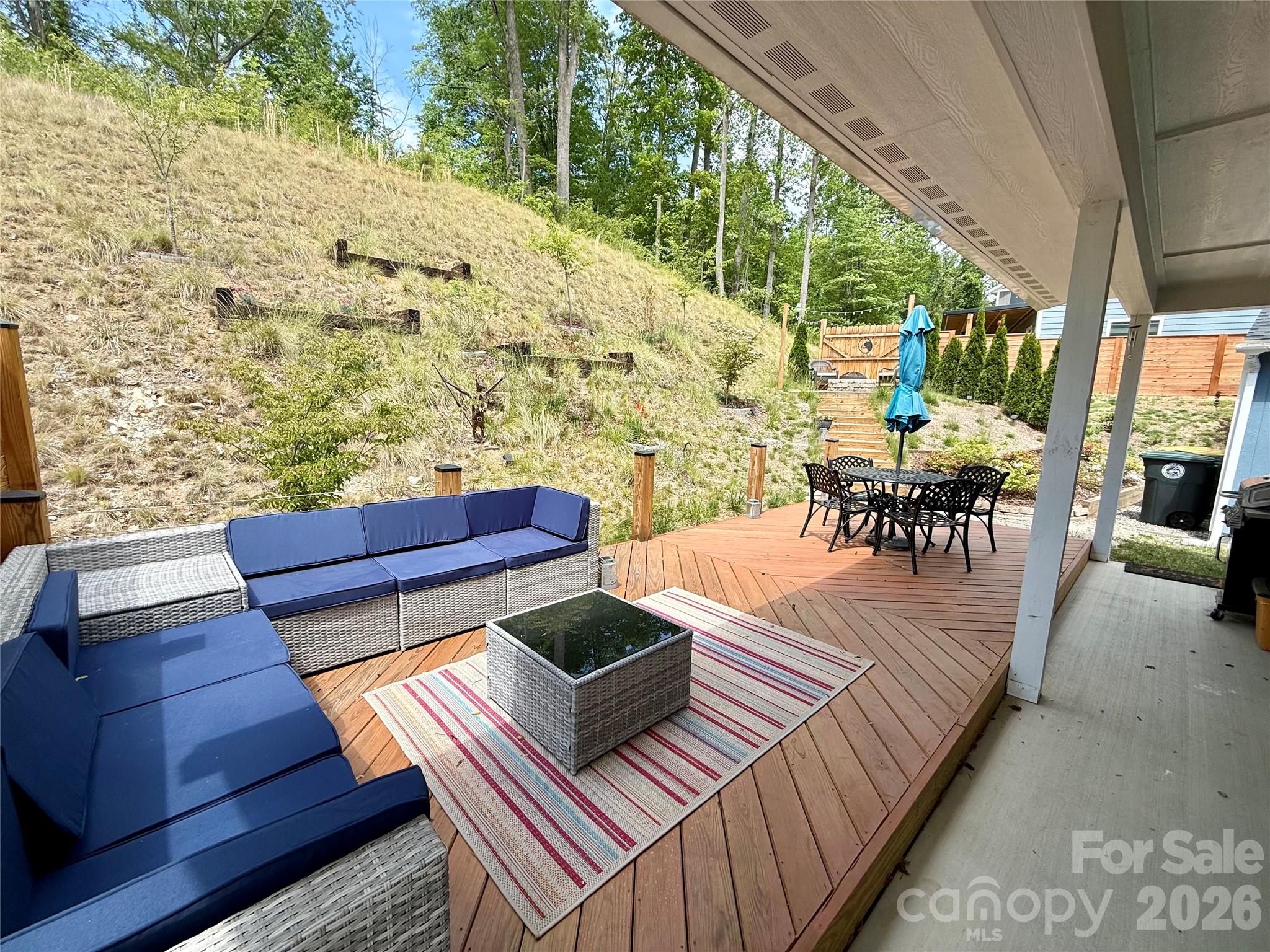 116 Northbend Drive — Asheville