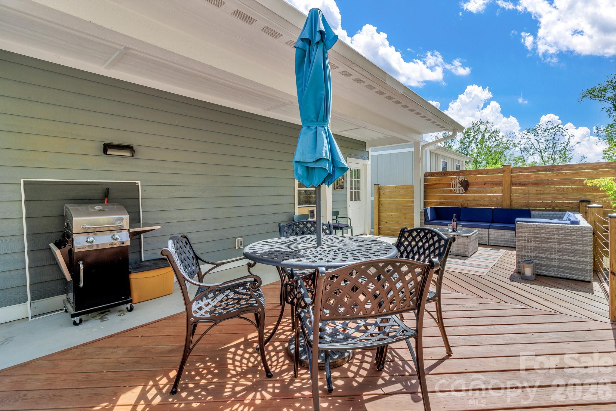 116 Northbend Drive — Asheville