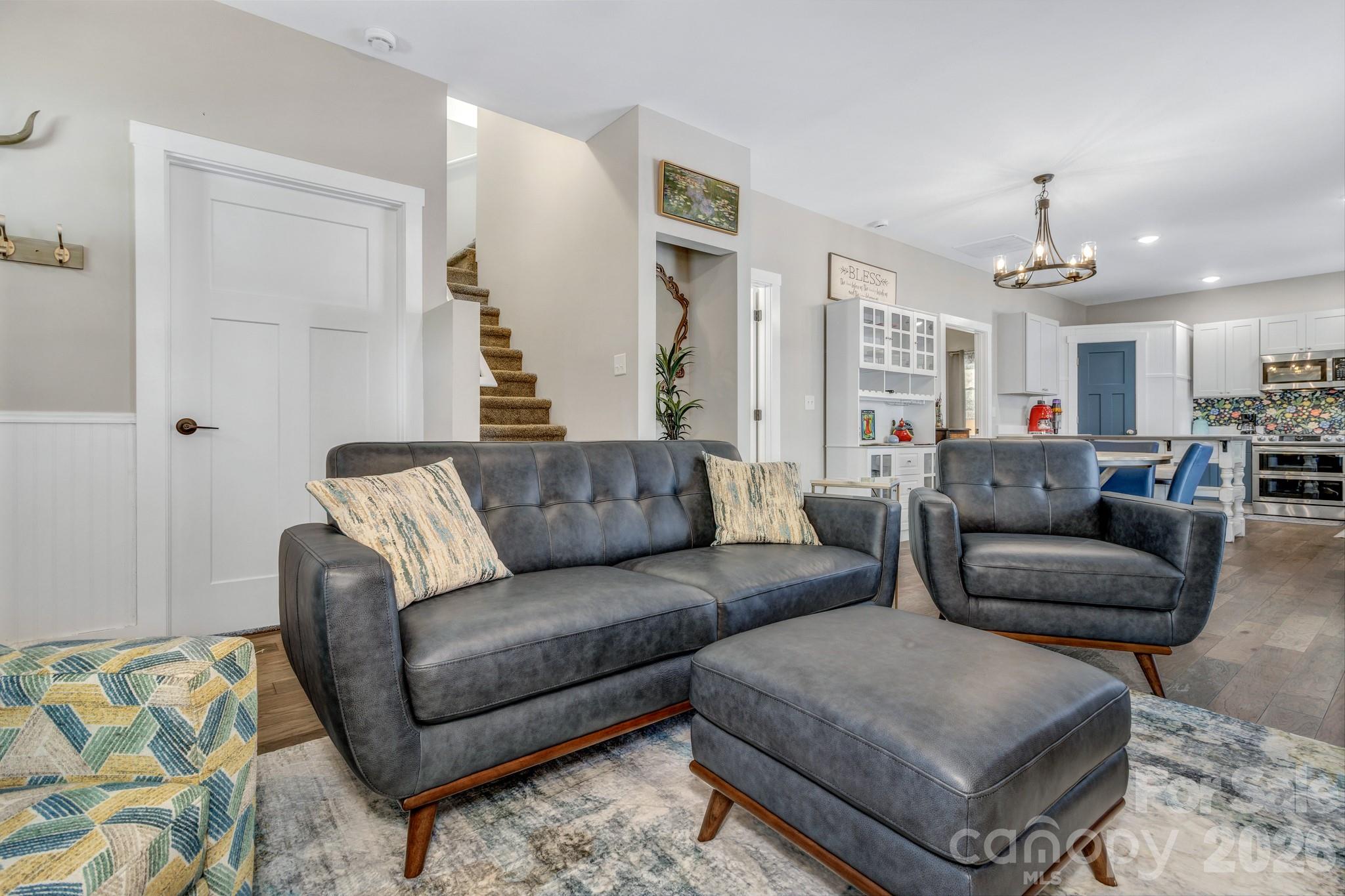 116 Northbend Drive — Asheville