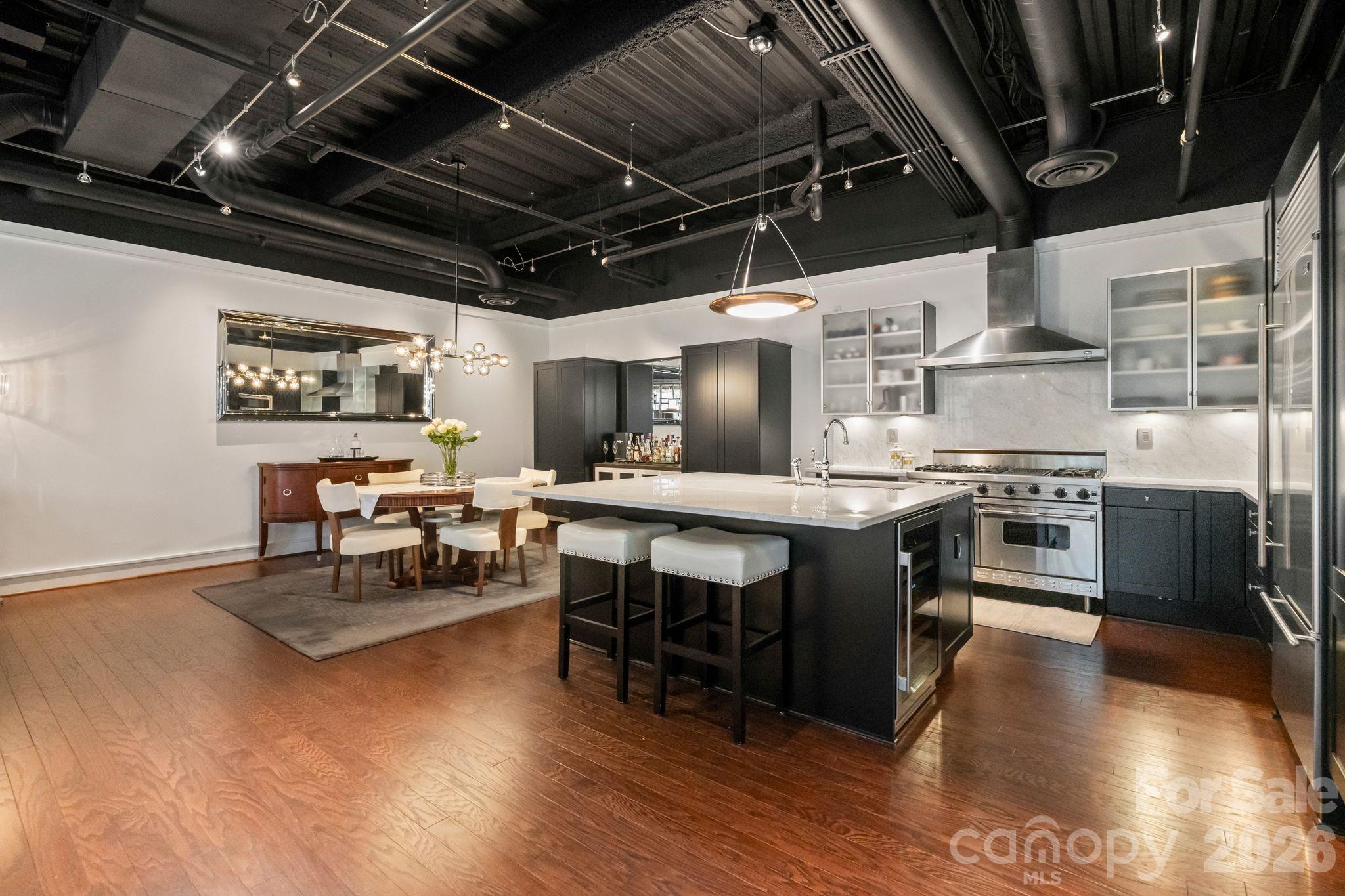 400 N Church Street #213 — Charlotte