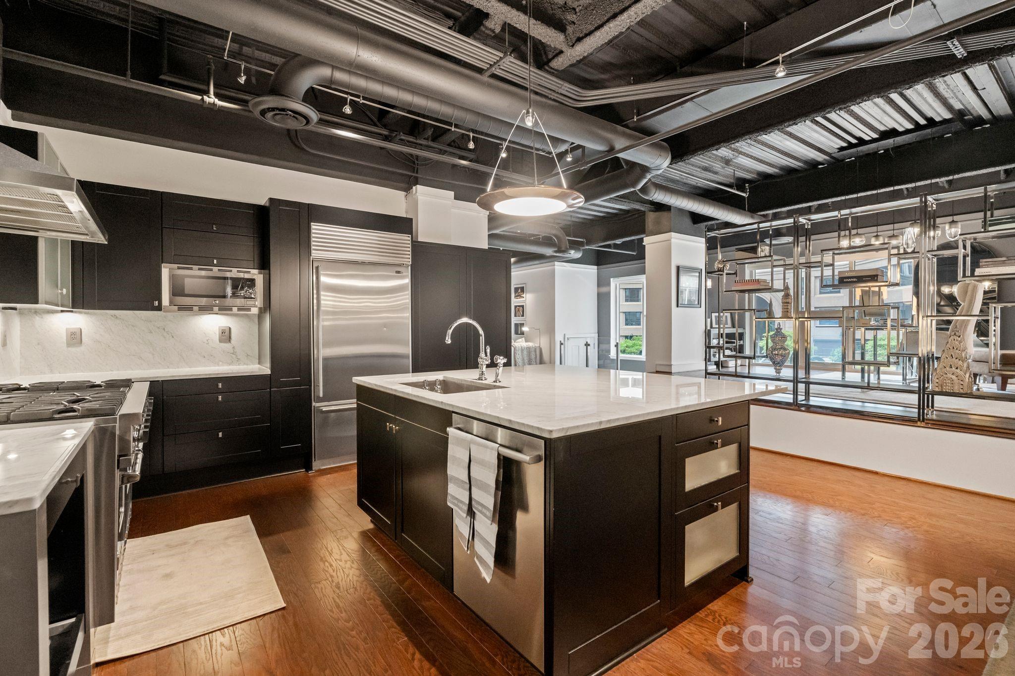 400 N Church Street #213 — Charlotte