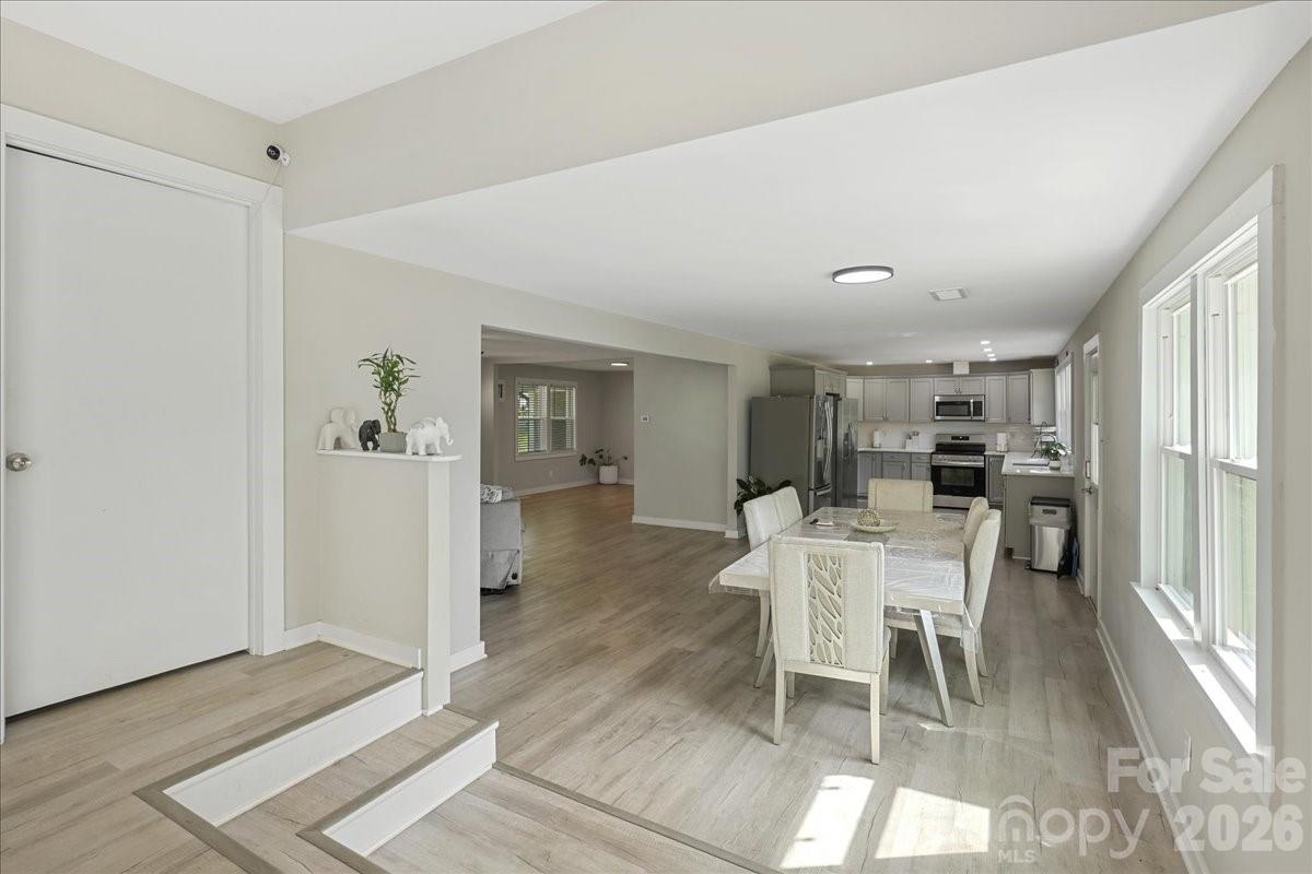 34438 Springdale Drive — New London
