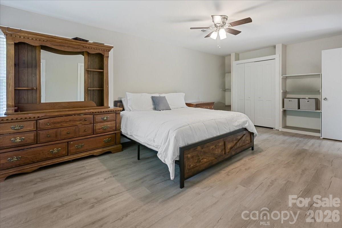 34438 Springdale Drive — New London