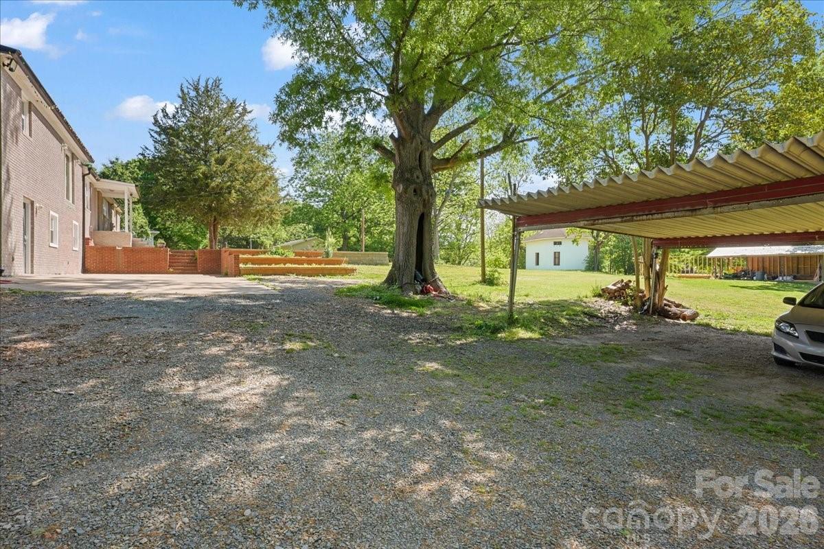 34438 Springdale Drive — New London