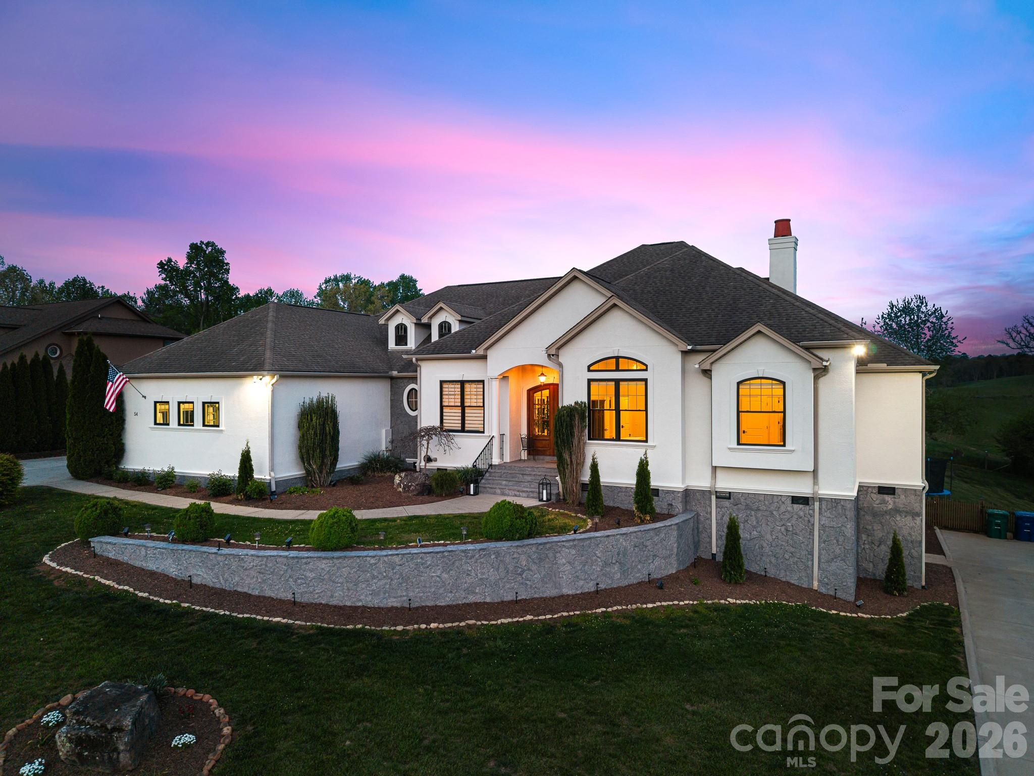 54 Mountain Shadows Drive — Leicester