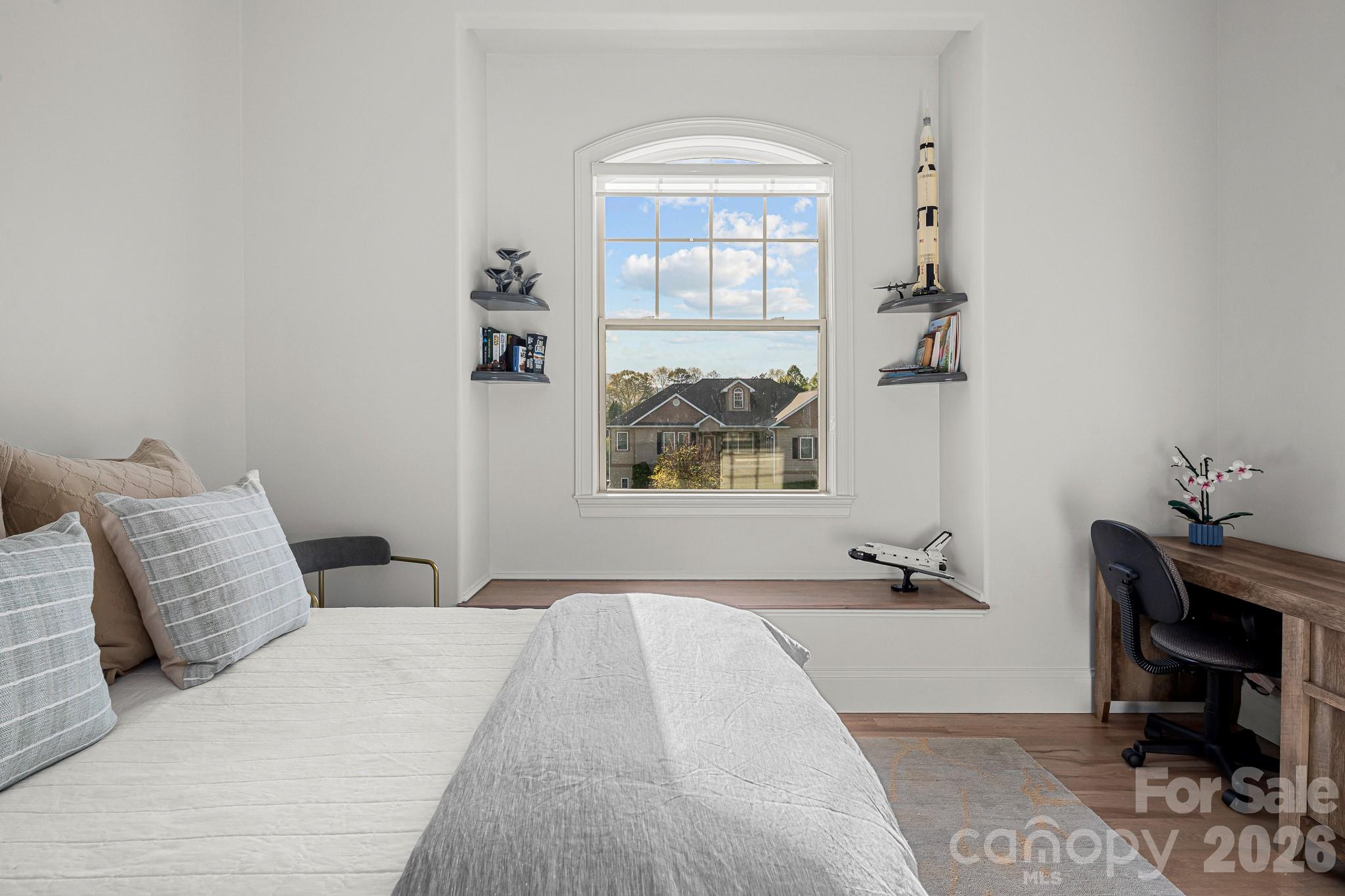 54 Mountain Shadows Drive — Leicester