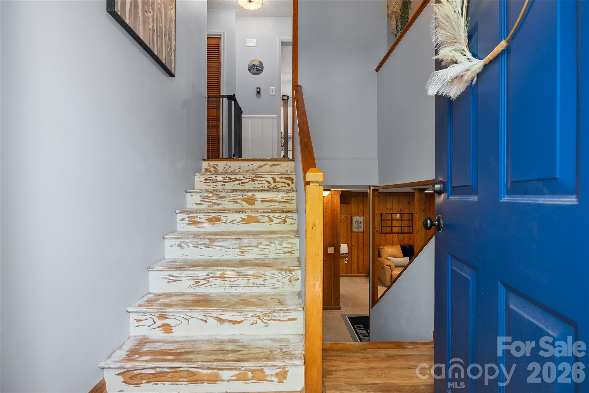 84 Chisholm Street — Saluda