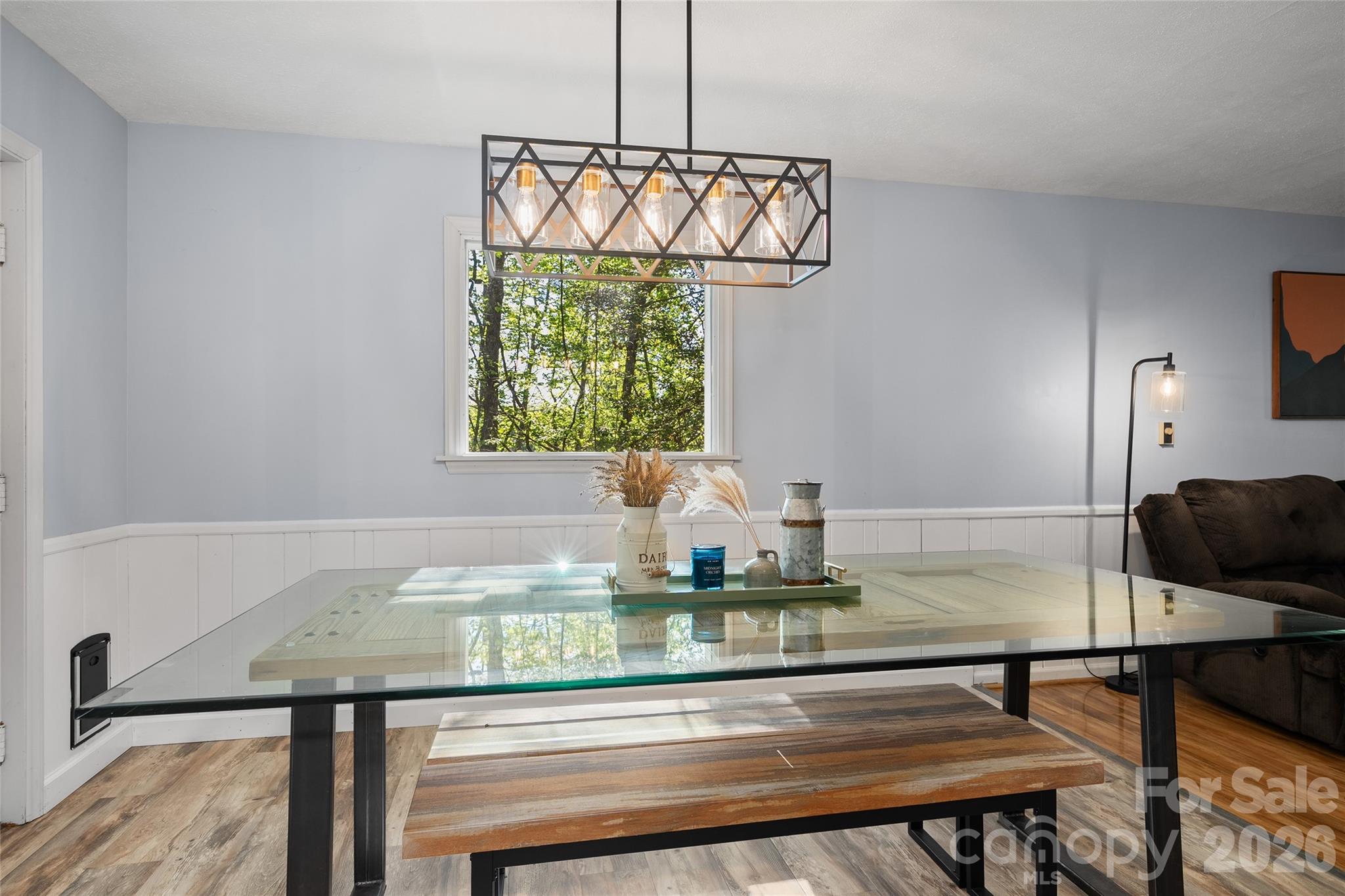84 Chisholm Street — Saluda