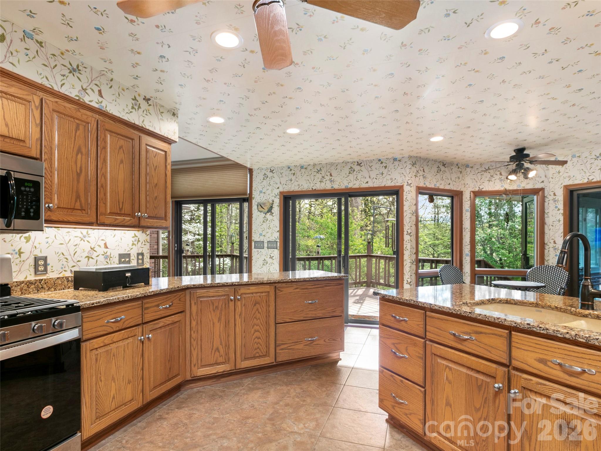 37 Hamilton Drive — Hendersonville