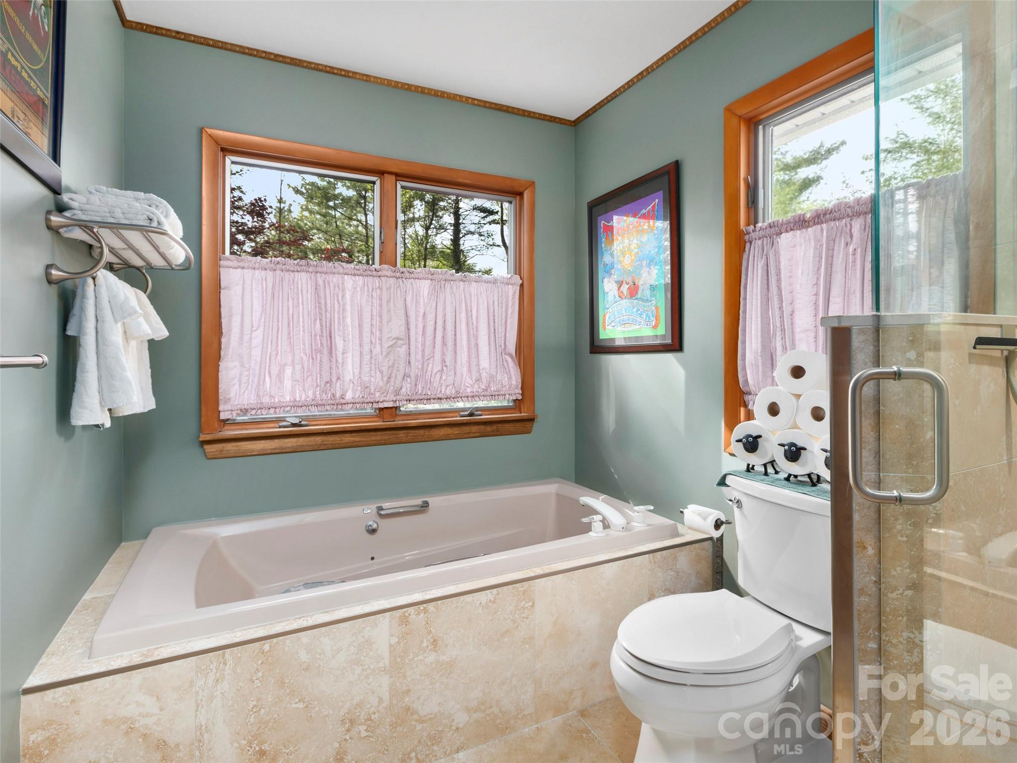 37 Hamilton Drive — Hendersonville