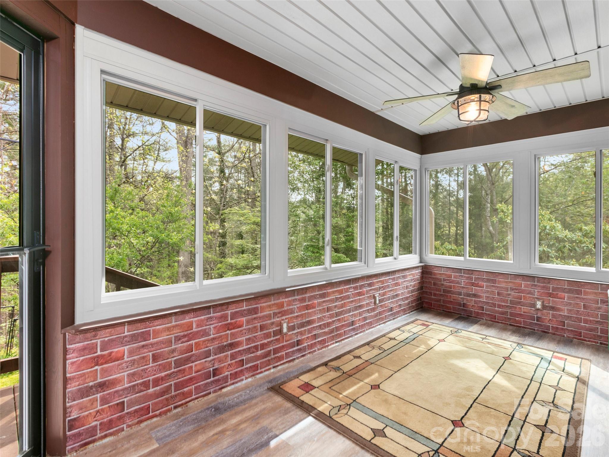 37 Hamilton Drive — Hendersonville
