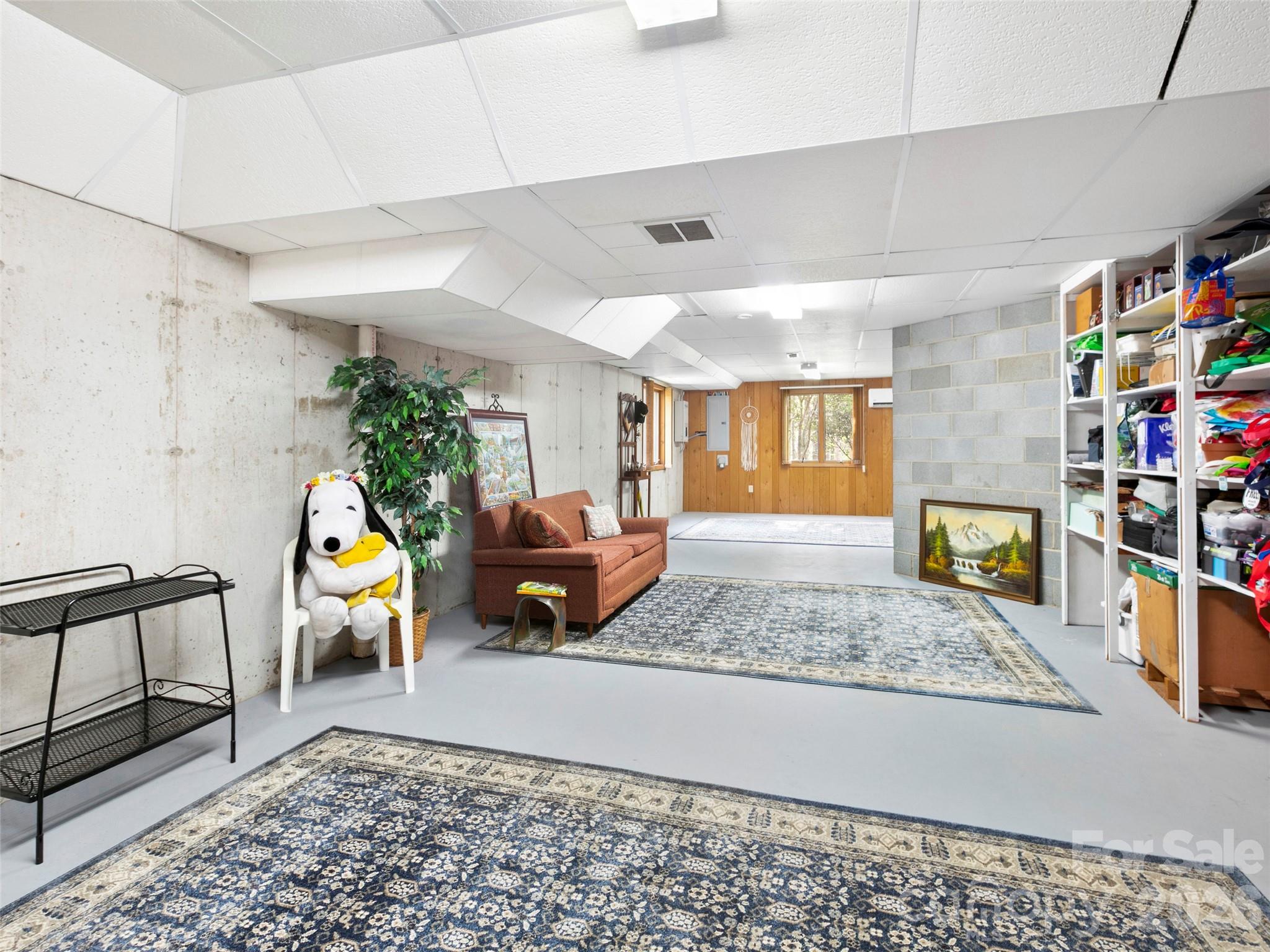 37 Hamilton Drive — Hendersonville