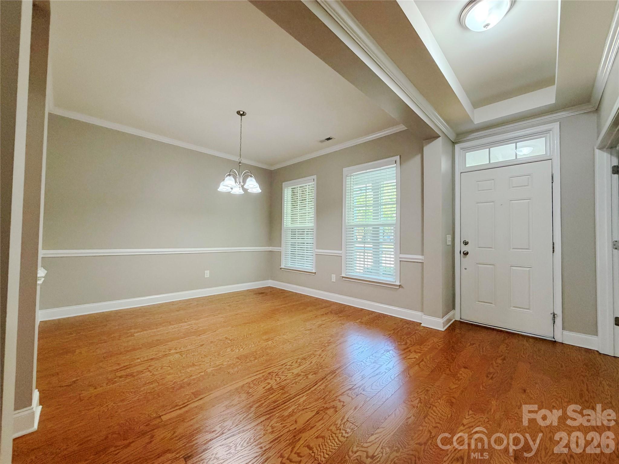 10313 Woodview Circle — Charlotte