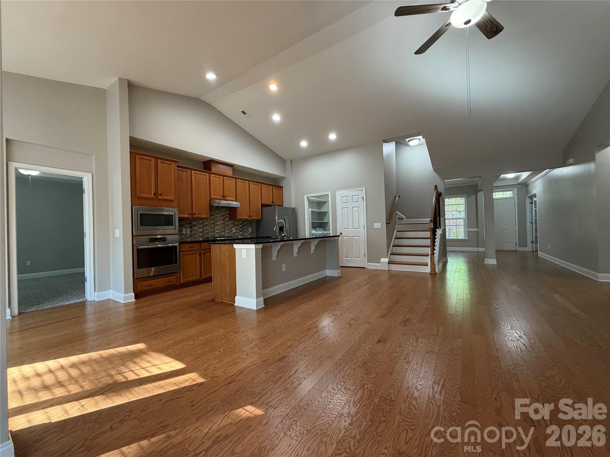10313 Woodview Circle — Charlotte