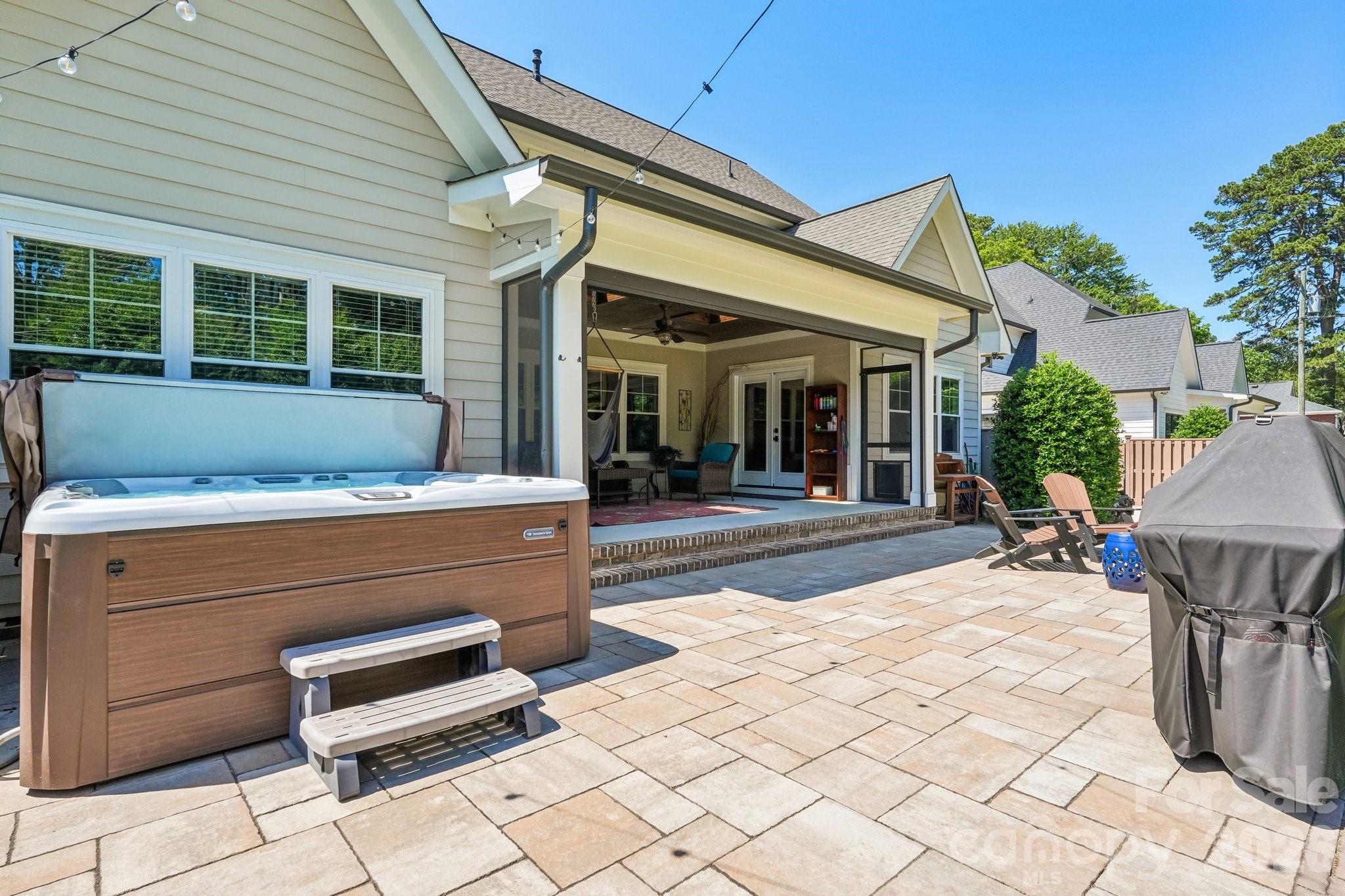2032 Eaton Road — Charlotte