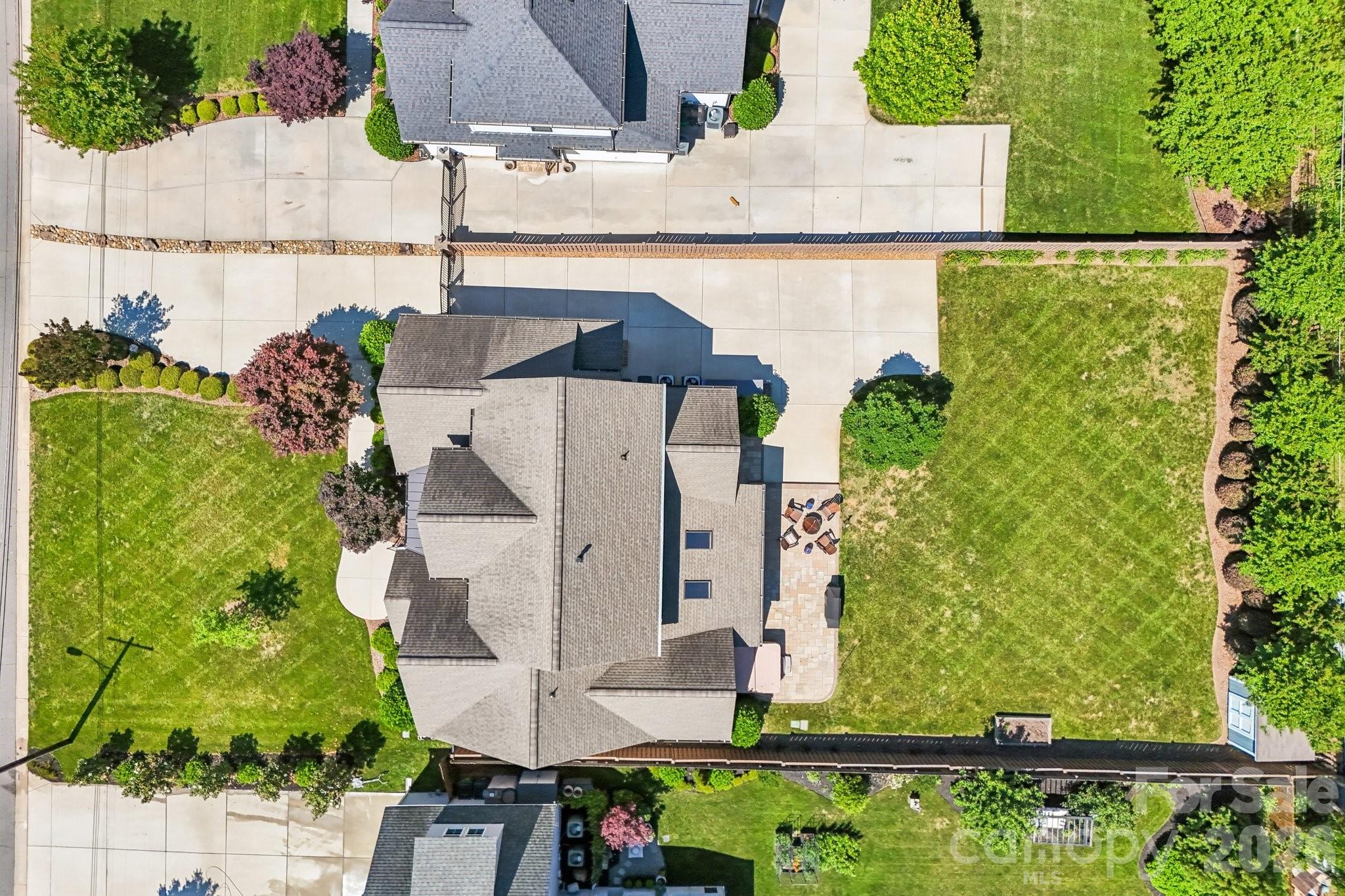 2032 Eaton Road — Charlotte