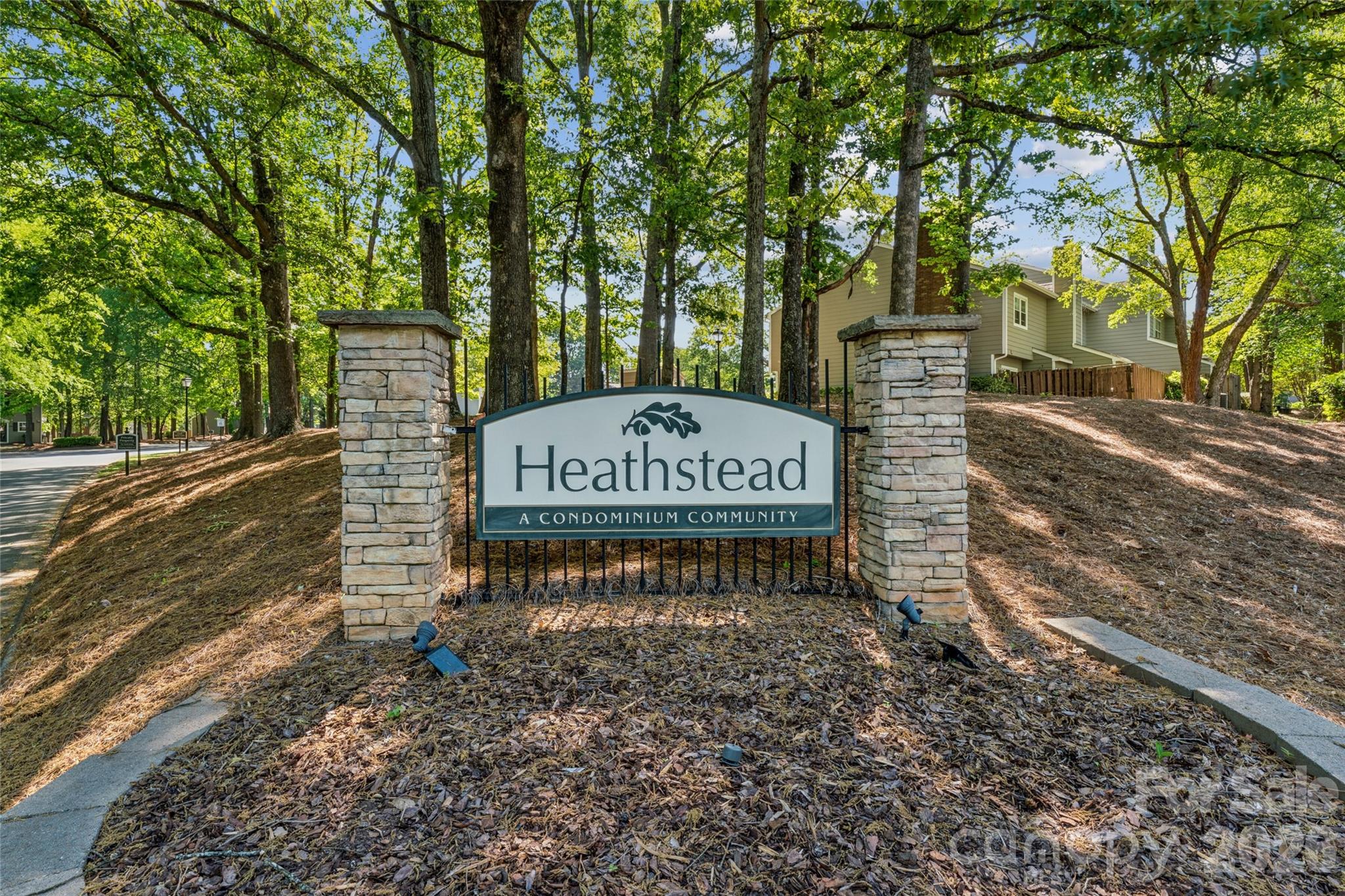 3252 Heathstead Place — Charlotte