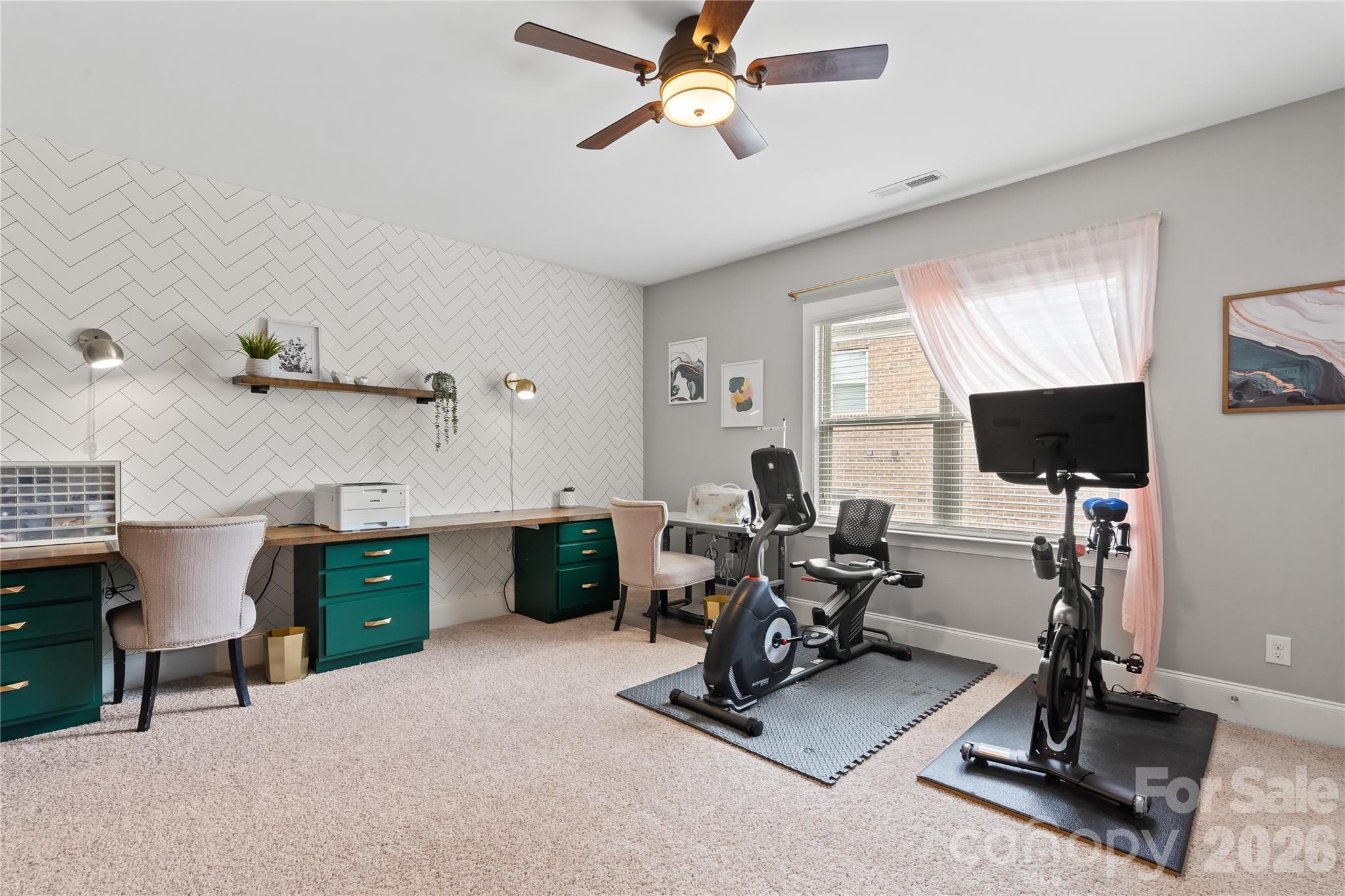 393 Vine Street — Indian Land