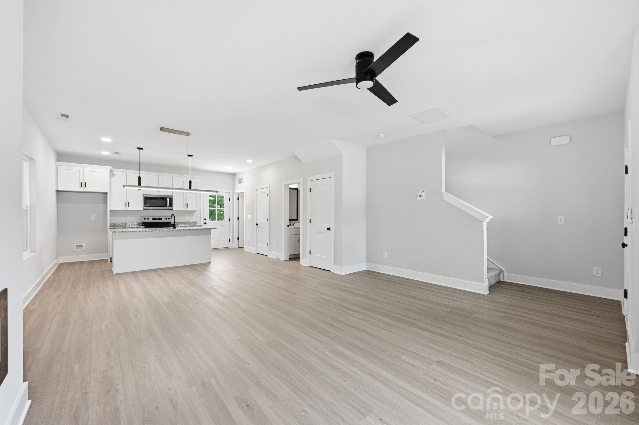 1534 W Horah Street — Salisbury