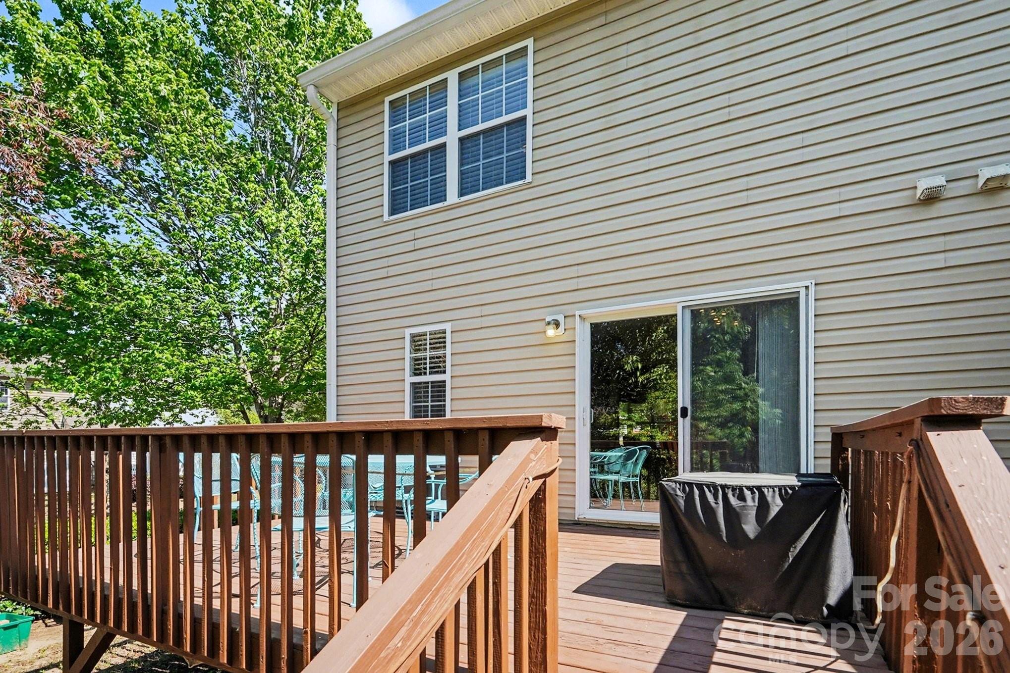 747 Rock Lake Glen — Fort Mill