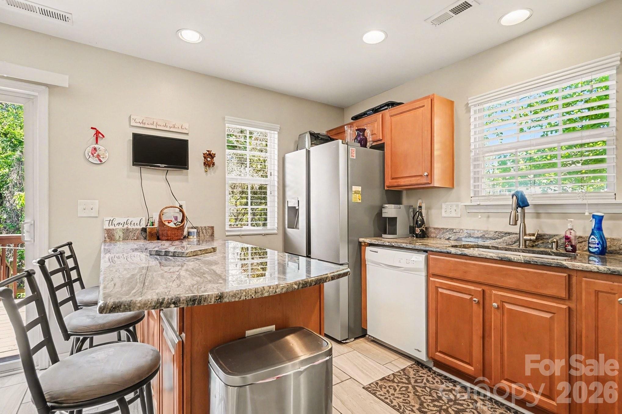 747 Rock Lake Glen — Fort Mill