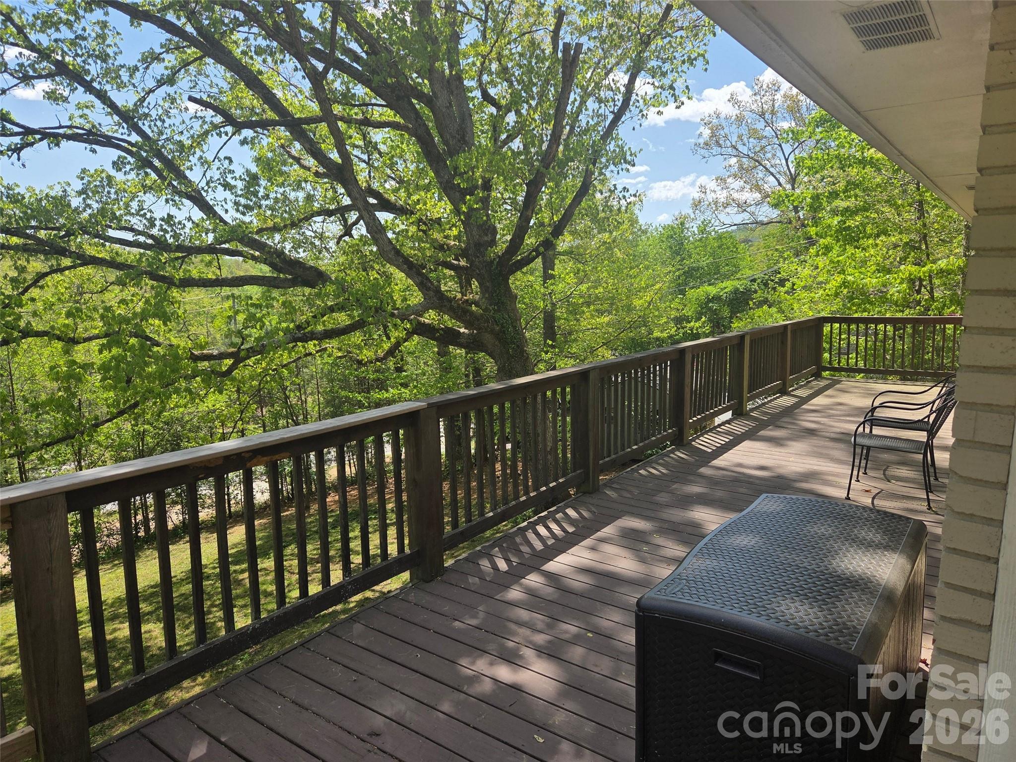 502 Long Shoals Road — Arden