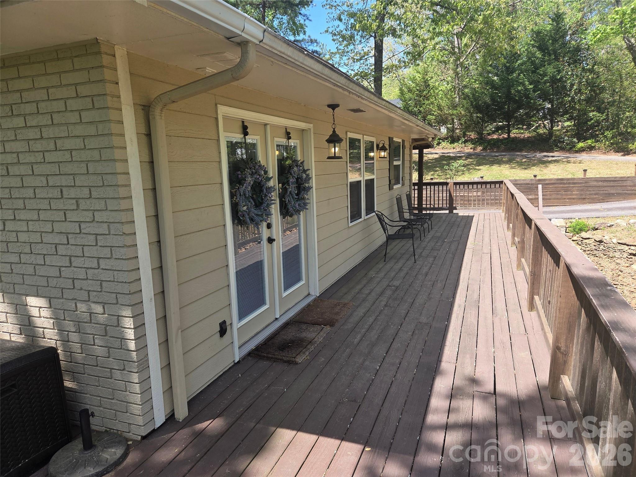 502 Long Shoals Road — Arden