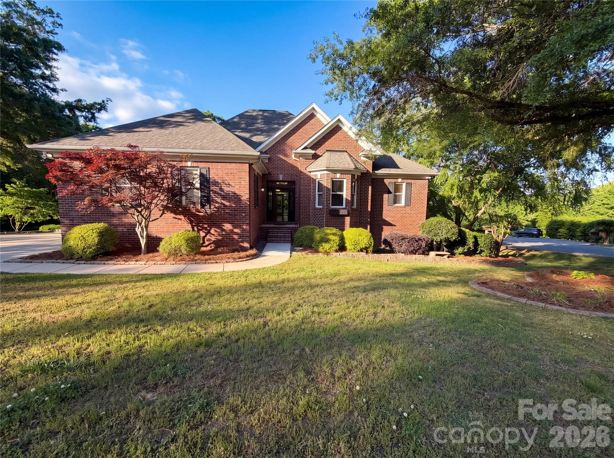 142 Canterbury Crossing — Fort Mill